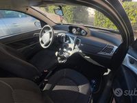 Usata Lancia Ypsilon 105 CV (77 kW) 2007 Nero Utilitaria
