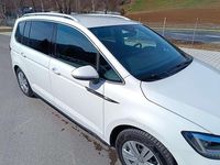 Usata VW Touran R-line 150 CV (110 kW) 2016 Bianco Monovolume