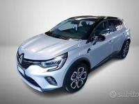Occasion Renault Captur Techno 143 ch (105 kW) 2023 Gris SUV