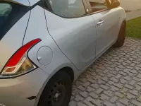 Usata Lancia Ypsilon 69 CV (50 kW) 2016 Marrone Utilitaria