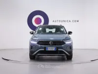 Usata VW T-Roc Life 150 CV (110 kW) 2023 Blu SUV