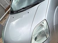 Usata Ford Fiesta 68 CV (50 kW) 2004 Grigio Utilitaria