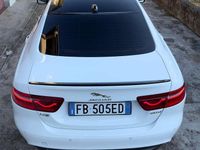 Usata Jaguar XE R-Sport 179 CV (131 kW) 2015 Bianco Berlina