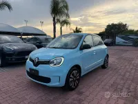 Usata Renault Twingo Techno 30 kW (42 CV) 2023 Blu Utilitaria
