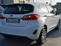 Usata Ford Fiesta Business Edition 86 CV (63 kW) 2020 Bianco Utilitaria