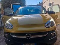 Usata Opel Adam Rocks Rocks 102 CV (75 kW) 2015 Giallo Utilitaria