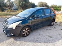 Usata Peugeot 5008 112 CV (82 kW) 2011 Nero Monovolume