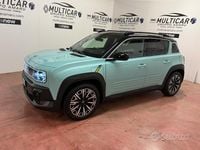 Usata Renault R4 Komfort 110 kW (150 CV) 2025 Blu Berlina