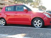 Usata Suzuki Swift 92 CV (67 kW) 2005 Rosso Utilitaria