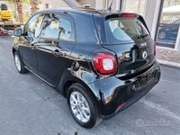 Usata Smart ForFour Passion 71 CV (52 kW) 2018 Nero pastello Utilitaria