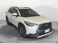 Usata Toyota Corolla Cross Trend 199 CV (146 kW) 2022 Bianco SUV