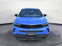 Usata Opel Mokka 101 CV (74 kW) 2023 Bluazzurro SUV