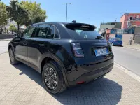 Usata Fiat 600 Icon 100 CV (73 kW) 2025 Nero SUV