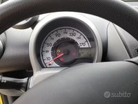 Usata Peugeot 107 68 CV (50 kW) 2009 Giallo Utilitaria