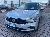 Usata VW Tiguan Life 150 CV (110 kW) 2022 Argento SUV
