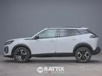 Usata Peugeot 2008 Allure 102 CV (75 kW) 2025 Bianco SUV