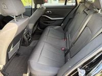 Usata BMW 318 Advantage 150 CV (110 kW) 2019 Nero Station wagon