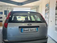 Usata Ford Focus S 90 CV (66 kW) 2005 Grigio Station wagon