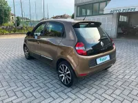 Usata Renault Twingo SE 71 CV (52 kW) 2015 Marrone Utilitaria