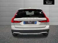 Usata Volvo V90 CC Business Edition 190 CV (139 kW) 2019 Argento metallizzato Station wagon