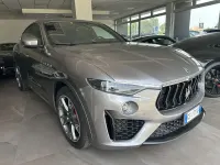 Usata Maserati Levante 349 CV (256 kW) 2021 Grigio SUV