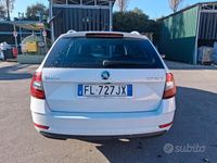 Usata Skoda Octavia 105 CV (77 kW) 2017 Bianco Station wagon