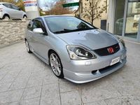 Usata Honda Civic Type R 200 CV (147 kW) 2004 Grigio metallizzato Utilitaria