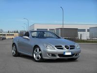 Usata Mercedes SLK200 163 CV (119 kW) 2004 Grigio Cabrio