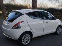 Usata Lancia Ypsilon Silver 69 CV (50 kW) 2021 Utilitaria