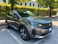 Usata Peugeot 3008 Allure 131 CV (96 kW) 2022 Grigio SUV