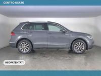 Usata VW Tiguan Life 131 CV (96 kW) 2022 Dolphin grey metallizzato SUV