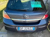 Usata Opel Astra 90 CV (66 kW) 2007 Blu Berlina