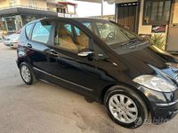 Usata Mercedes A180 Avantgarde 108 CV (79 kW) 2006 Nero Berlina