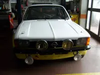 Usata Opel Kadett 190 CV (139 kW) 1979 Bianco Coupé