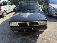 Usata Lancia Delta 130 CV (95 kW) 1990 Grigio Utilitaria