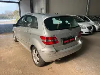 Usata Mercedes B200 Chrome 109 CV (80 kW) 2007 Grigio Monovolume