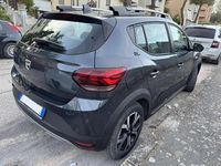 Usata Dacia Sandero Comfort 101 CV (74 kW) 2021 Grigio Berlina