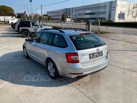 Usata Skoda Octavia Active 116 CV (85 kW) 2019 Argento Station wagon