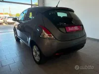 Usata Lancia Ypsilon S 69 CV (50 kW) 2015 Grigio Utilitaria