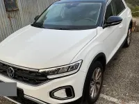 Usata VW T-Roc 116 CV (85 kW) 2024 Bianco SUV