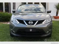 Usata Nissan Qashqai N-Connecta 110 CV (80 kW) 2017 Grigio SUV