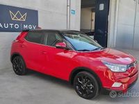 Usata Ssangyong (KGM) Tivoli 116 CV (85 kW) 2016 Rosso SUV