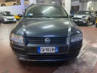 Usata Fiat Stilo Active 103 CV (75 kW) 2005 Grigio Station wagon
