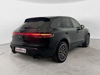 Usata Porsche Macan 265 CV (194 kW) 2021 Nero pastello SUV