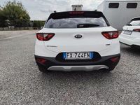 Usata Kia Stonic 120 CV (88 kW) 2019 Bianco SUV