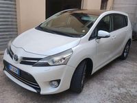 Usata Toyota Verso Active 124 CV (91 kW) 2013 Monovolume