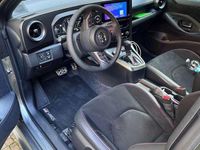 Usata Toyota Yaris 280 CV (205 kW) 2024 Grigio Berlina