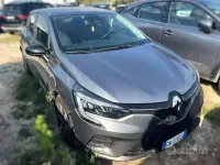 Usata Renault Clio V Equilibre 91 CV (66 kW) 2023 Grigio Berlina