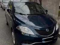 Usata Lancia Ypsilon Gold 60 CV (44 kW) 2017 Bluazzurro Utilitaria