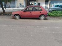 Usata Peugeot 205 GT 83 CV (61 kW) 1990 Rosso Utilitaria